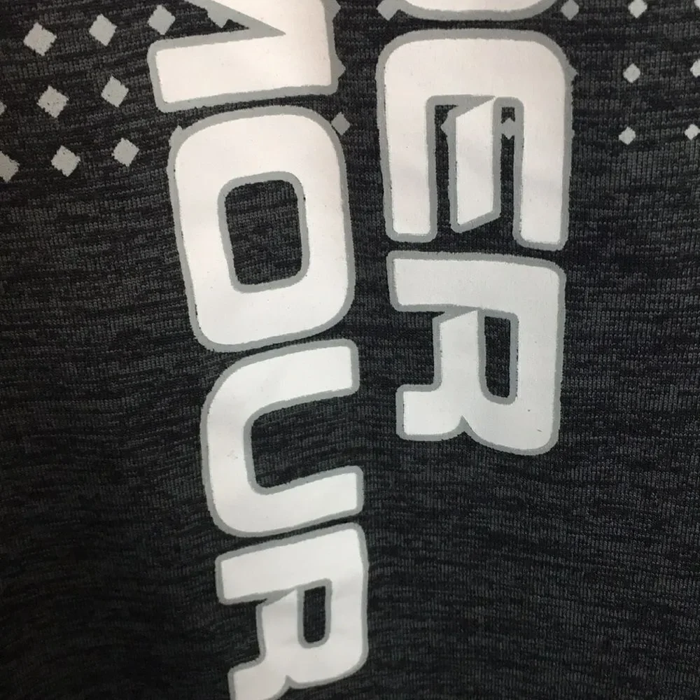 Under Armour HeatGear Loose-Fit Black and Gray T-Shirt Youth XL
